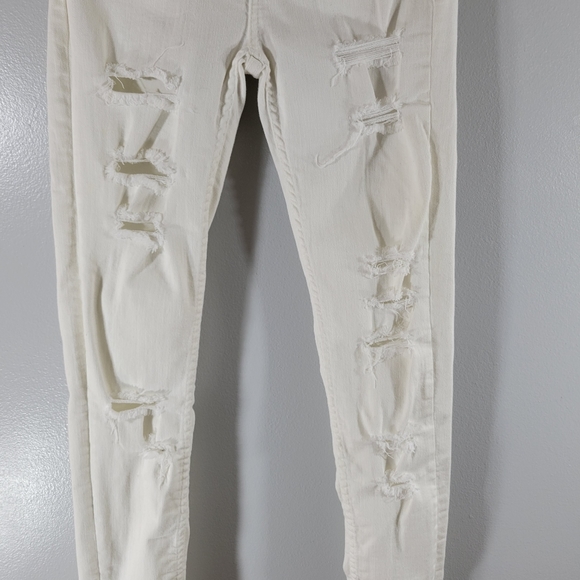ZARA WOMAN white distressed mid rise skinny jeans casual summer essential - Picture 4 of 11